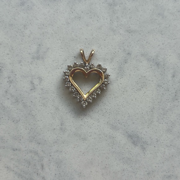 14k diamond heart pendant necklace 1.4g - Picture 6 of 6